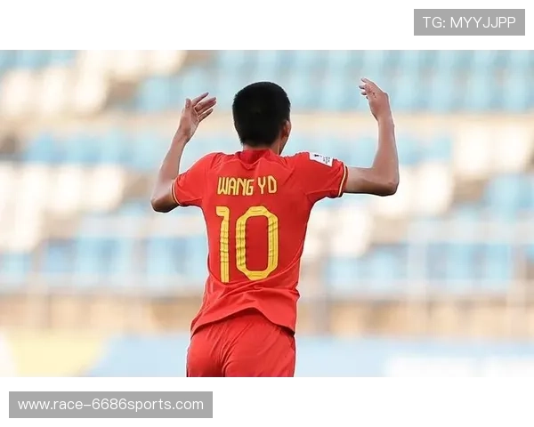 足球星二代难破父辈光环困境逐梦之路何去何从